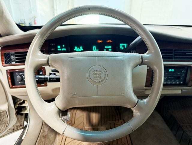 1995 Cadillac Concours 4dr Sedan - 22935607 - 8