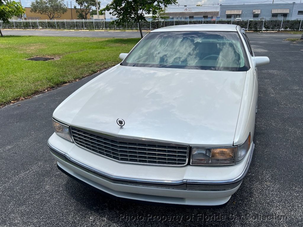 1995 Cadillac DeVille Sedan - 22439061 - 15