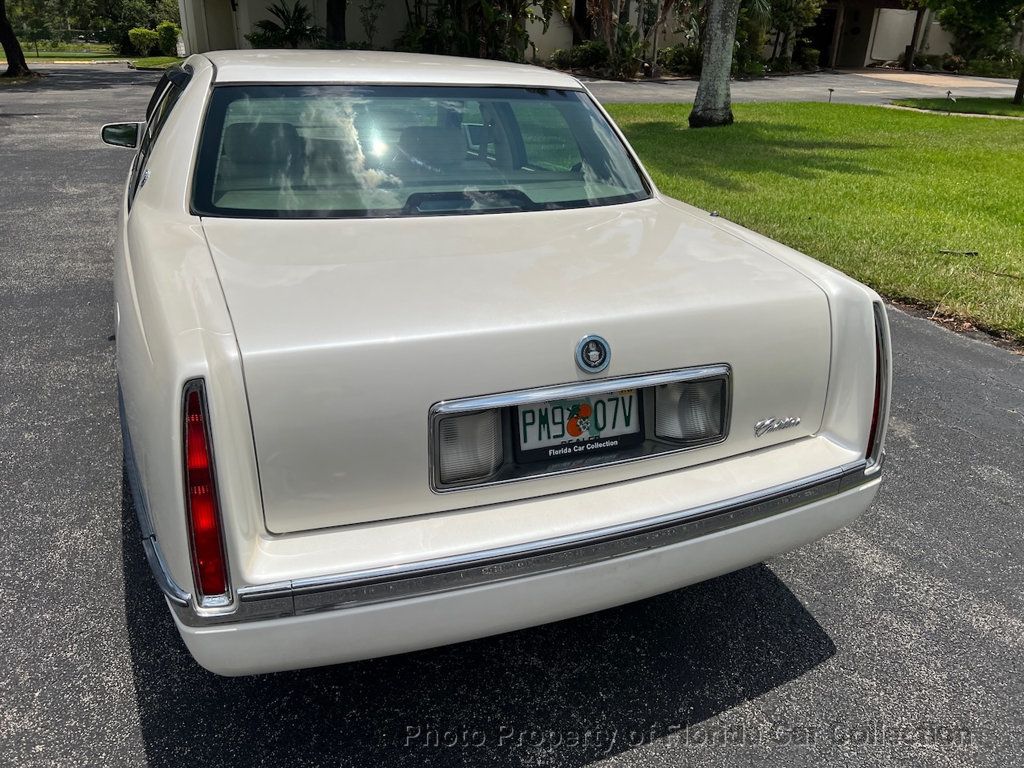 1995 Cadillac DeVille Sedan - 22439061 - 16