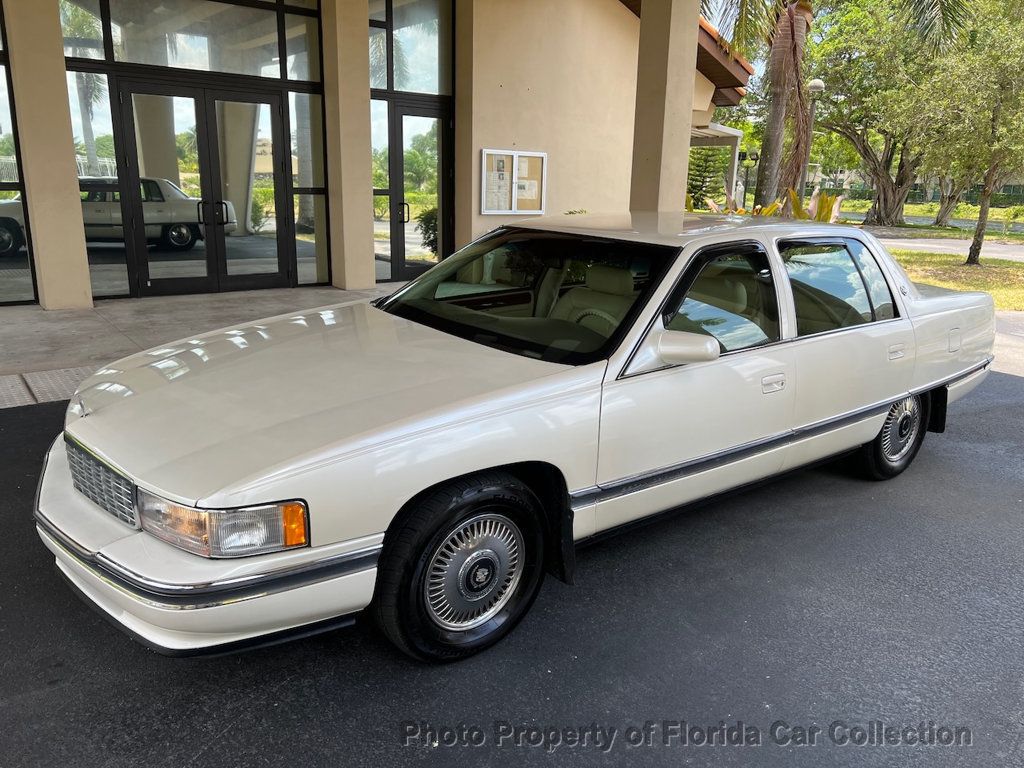 1995 Cadillac DeVille Sedan - 22439061 - 62