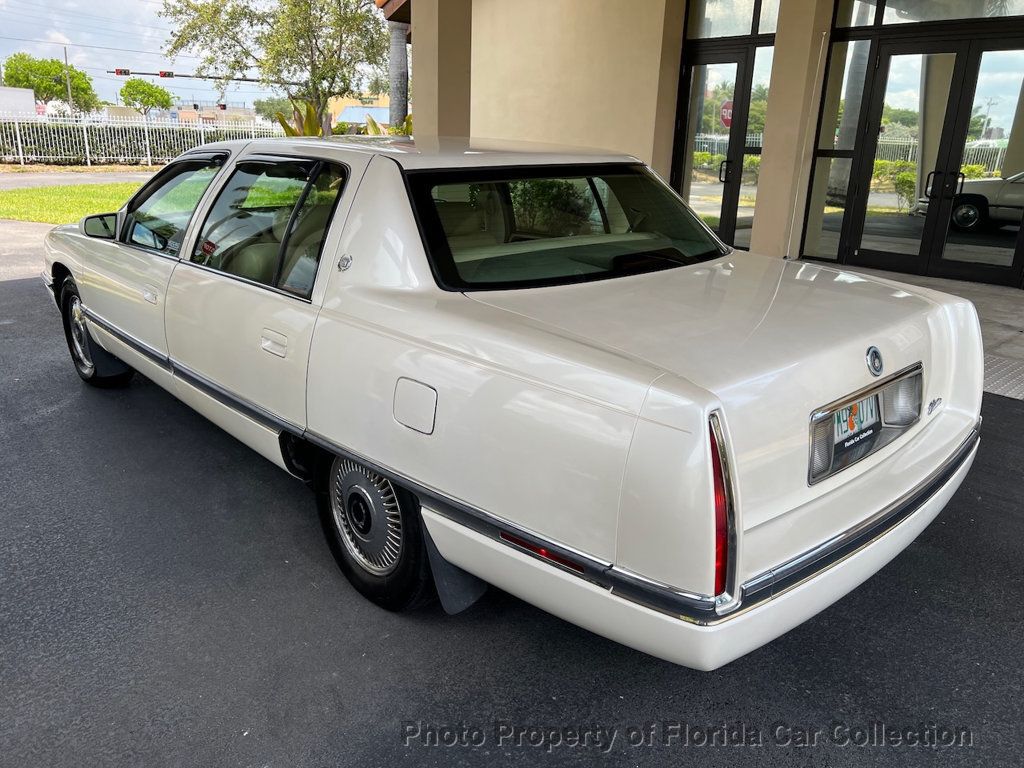 1995 Cadillac DeVille Sedan - 22439061 - 64