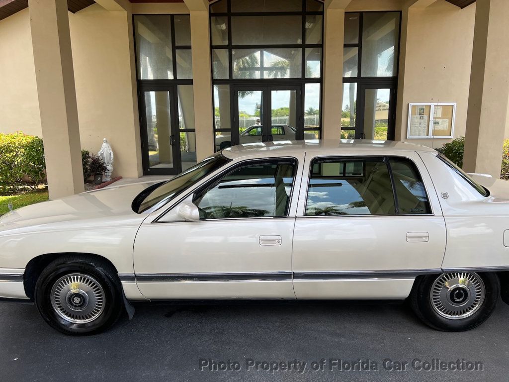 1995 Cadillac DeVille Sedan - 22439061 - 68