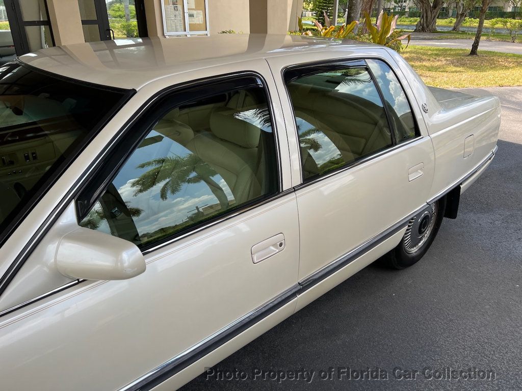 1995 Cadillac DeVille Sedan - 22439061 - 75