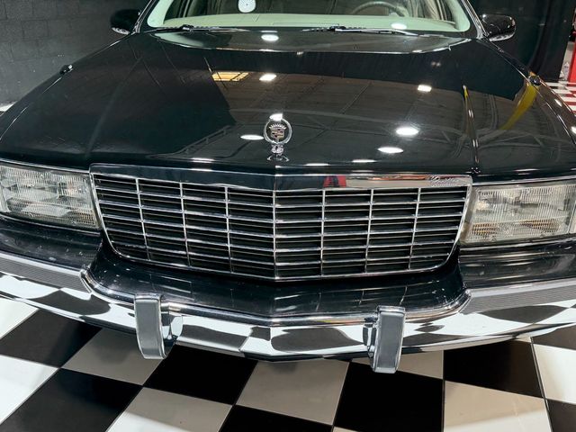 1995 Cadillac Fleetwood 4dr Sedan - 23069286 - 9