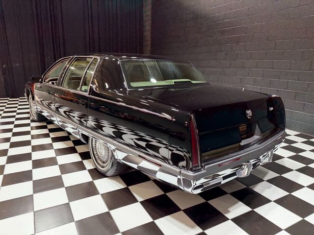 1995 Cadillac Fleetwood 4dr Sedan - 23069286 - 23