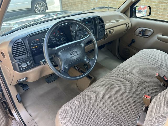 1995 Chevrolet C/K 1500 2 Owner / Clean Carfax - 23052628 - 32