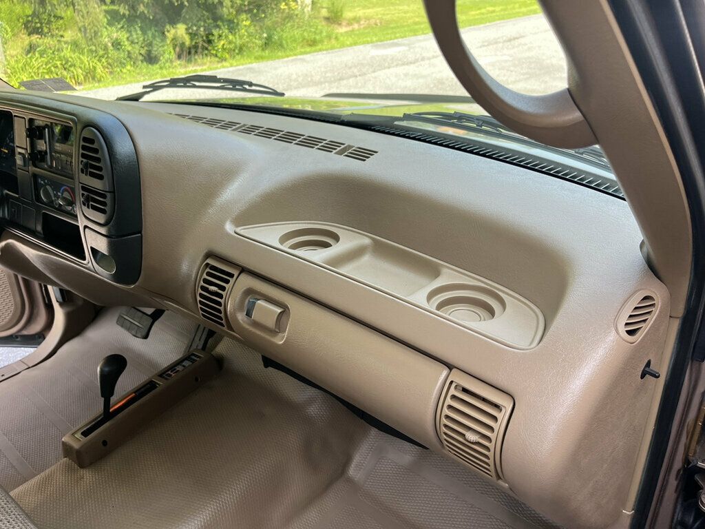 1995 Chevrolet C/K 1500 2 Owner / Clean Carfax - 23052628 - 44