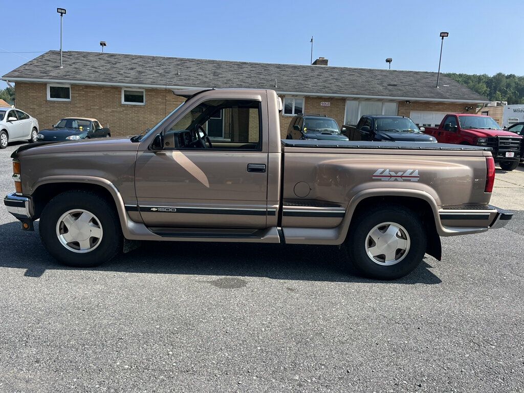 1995 Chevrolet C/K 1500 2 Owner / Clean Carfax - 23052628 - 5
