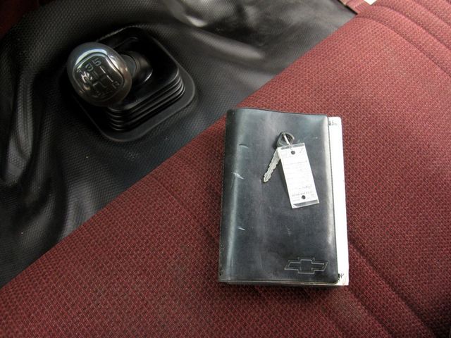 1995 Chevrolet C/K 1500 Reg Cab 117.5" WB - 23083669 - 29