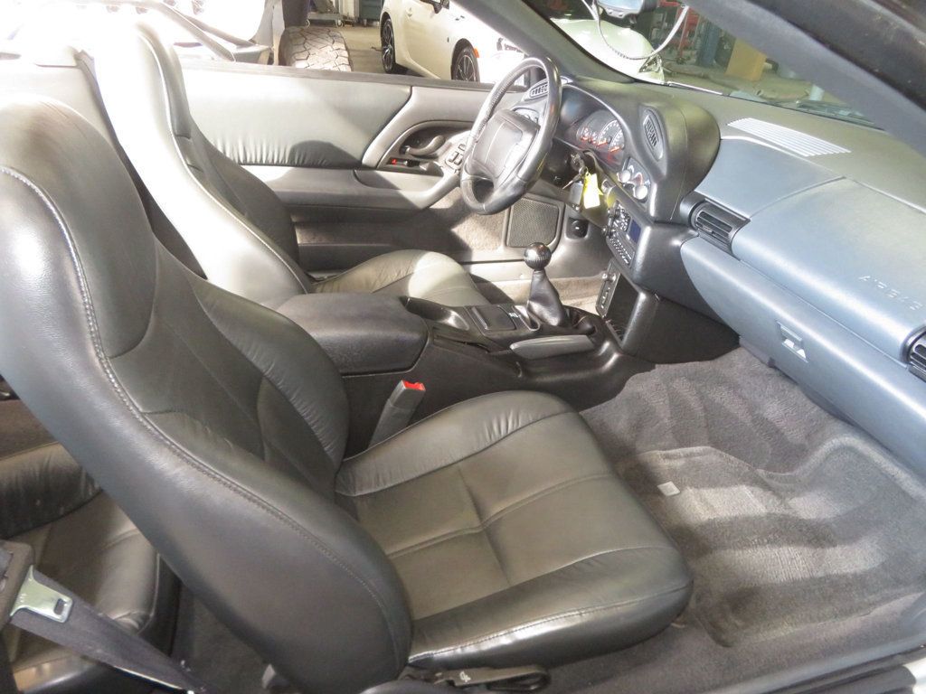 1995 Chevrolet Camaro Z28 6SPEED CONVERTIBLE CANARO LOW LOW MILES EXTAR CLEAN Z28 - 23090695 - 22