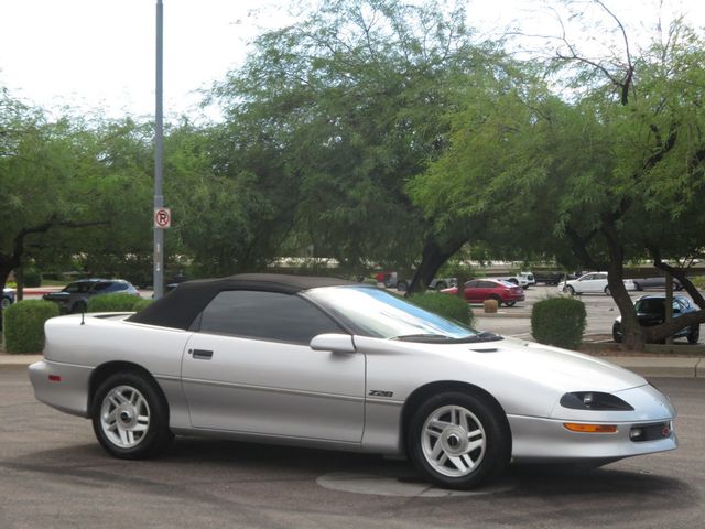 1995 Chevrolet Camaro Z28 6SPEED CONVERTIBLE CANARO LOW LOW MILES EXTAR CLEAN Z28 - 23090695 - 4