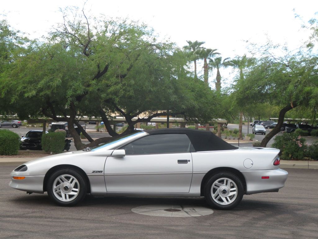 1995 Chevrolet Camaro Z28 6SPEED CONVERTIBLE CANARO LOW LOW MILES EXTRA CLEAN Z28 - 23090695 - 1