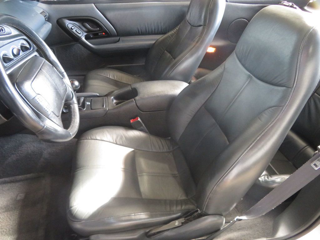 1995 Chevrolet Camaro Z28 6SPEED CONVERTIBLE CANARO LOW LOW MILES EXTRA CLEAN Z28 - 23090695 - 19