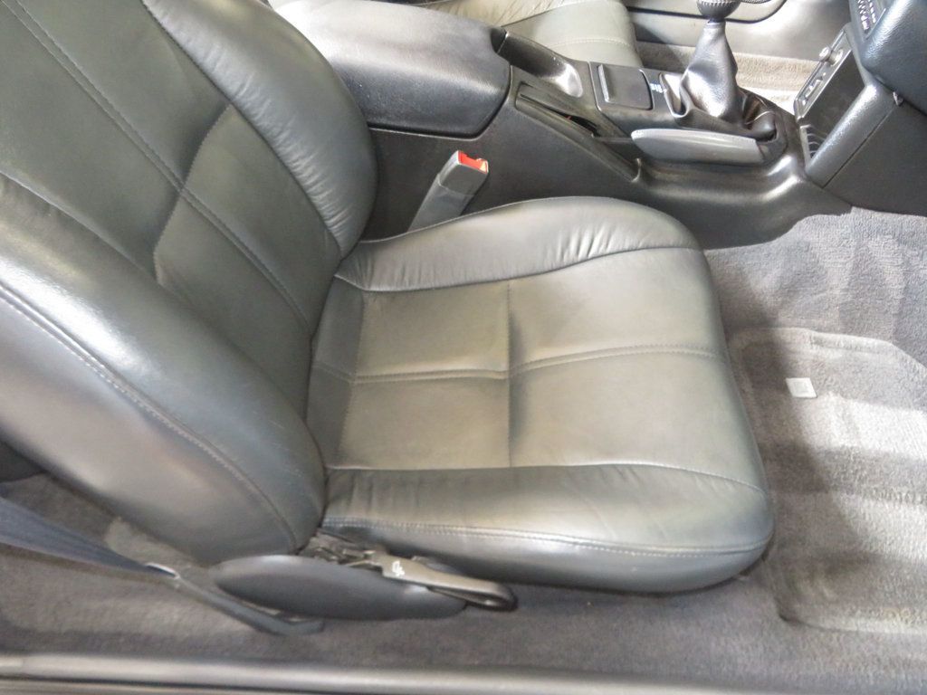 1995 Chevrolet Camaro Z28 6SPEED CONVERTIBLE CANARO LOW LOW MILES EXTRA CLEAN Z28 - 23090695 - 24