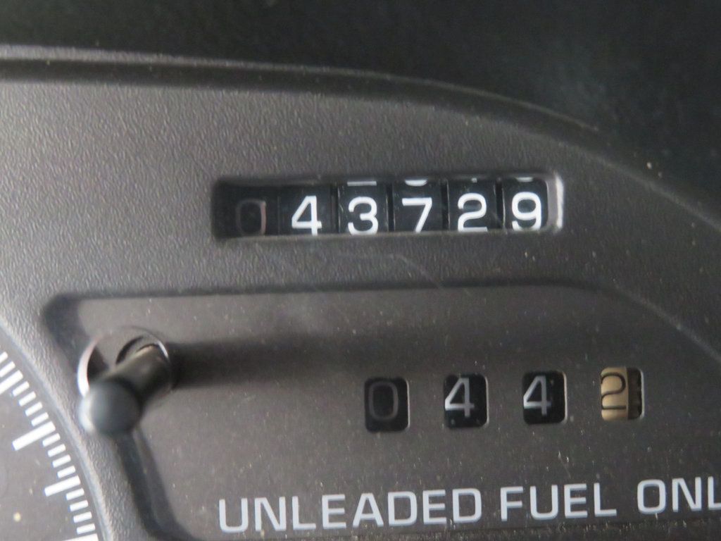 1995 Chevrolet Camaro Z28 6SPEED CONVERTIBLE CANARO LOW LOW MILES EXTRA CLEAN Z28 - 23090695 - 29