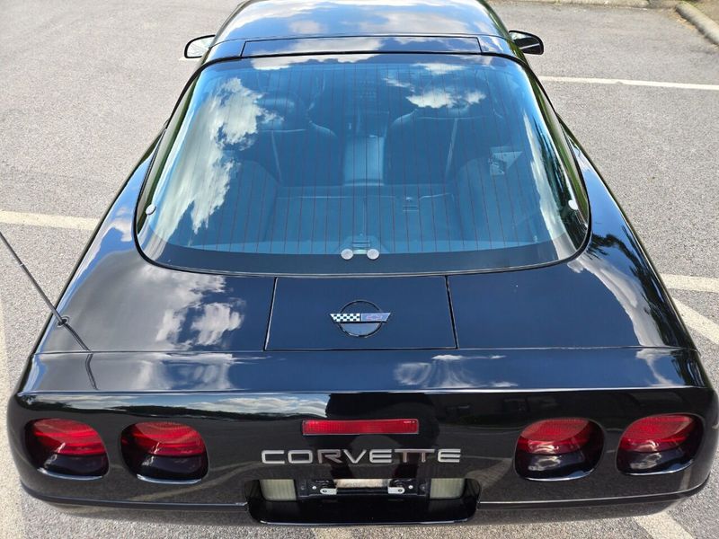 1995 Chevrolet Corvette 2dr Coupe - 22440671 - 30