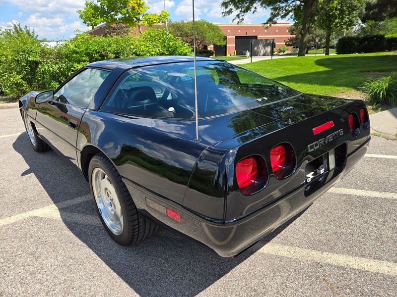 1995 Chevrolet Corvette 2dr Coupe - 22440671 - 3