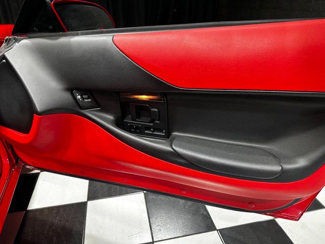 1995 Chevrolet Corvette Base 2dr Convertible - 22440388 - 28