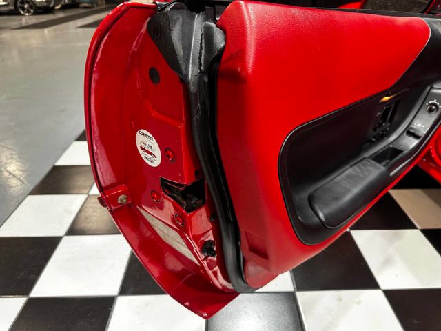 1995 Chevrolet Corvette Base 2dr Convertible - 22440388 - 29