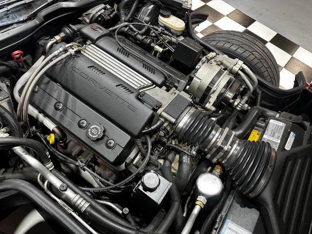 1995 Chevrolet Corvette Base 2dr Convertible - 22440388 - 6
