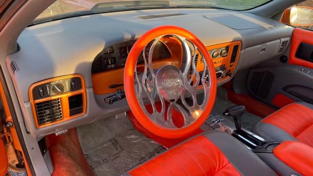 1995 Chevrolet Impala SS CUSTOM SHOW CAR - 23066360 - 9