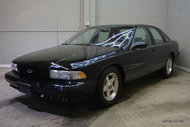 1995 Chevrolet Impala SS 4dr Sedan - 22973880 - 1