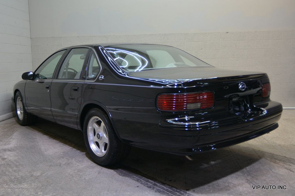 1995 Chevrolet Impala SS 4dr Sedan - 22973880 - 2