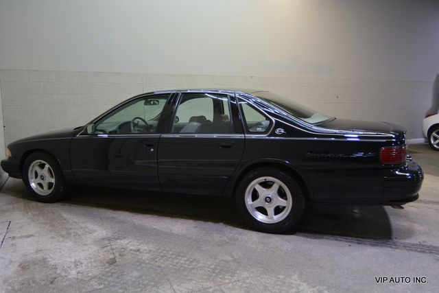 1995 Chevrolet Impala SS 4dr Sedan - 22973880 - 30