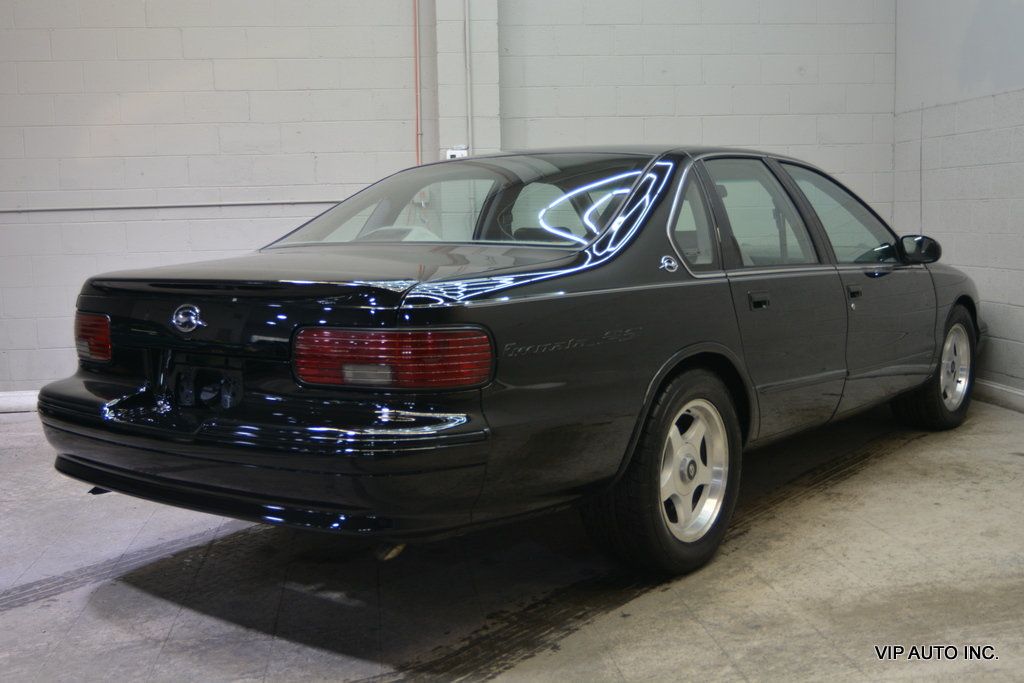 1995 Chevrolet Impala SS 4dr Sedan - 22973880 - 3
