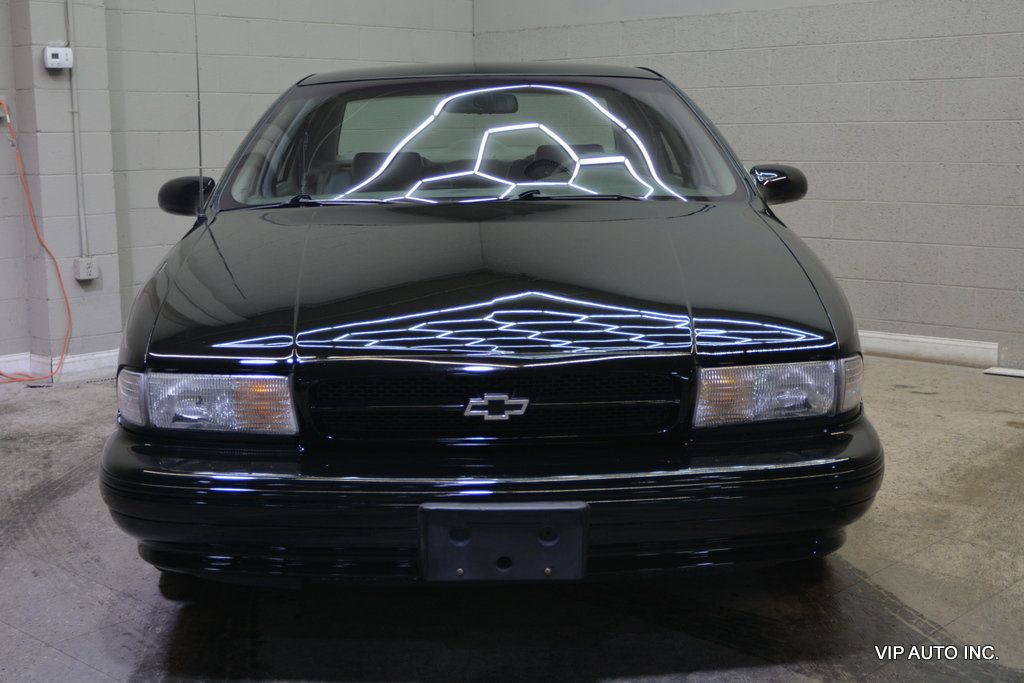1995 Chevrolet Impala SS 4dr Sedan - 22973880 - 4