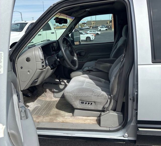 1995 Chevrolet Tahoe 1500 4dr 4WD - 23007373 - 1