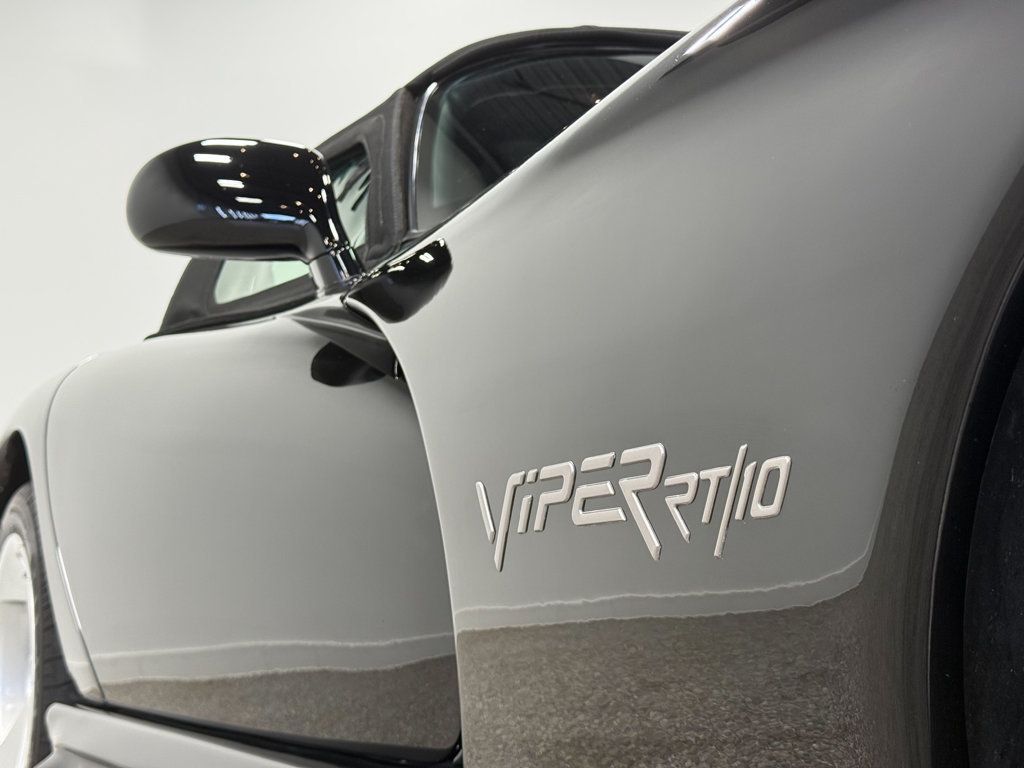 1995 Dodge Viper 2dr Open Sports Car - 23065576 - 22