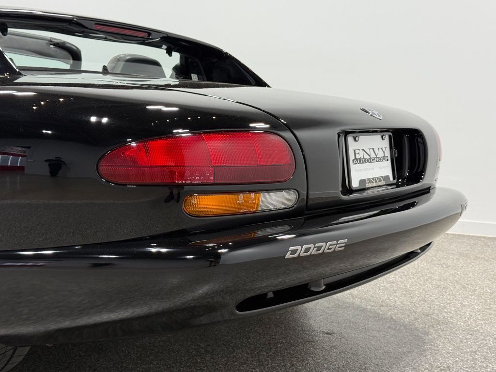 1995 Dodge Viper 2dr Open Sports Car - 23065576 - 35