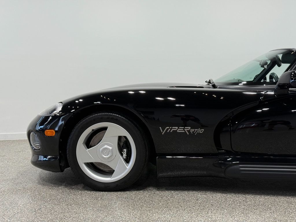 1995 Dodge Viper 2dr Open Sports Car - 23065576 - 41