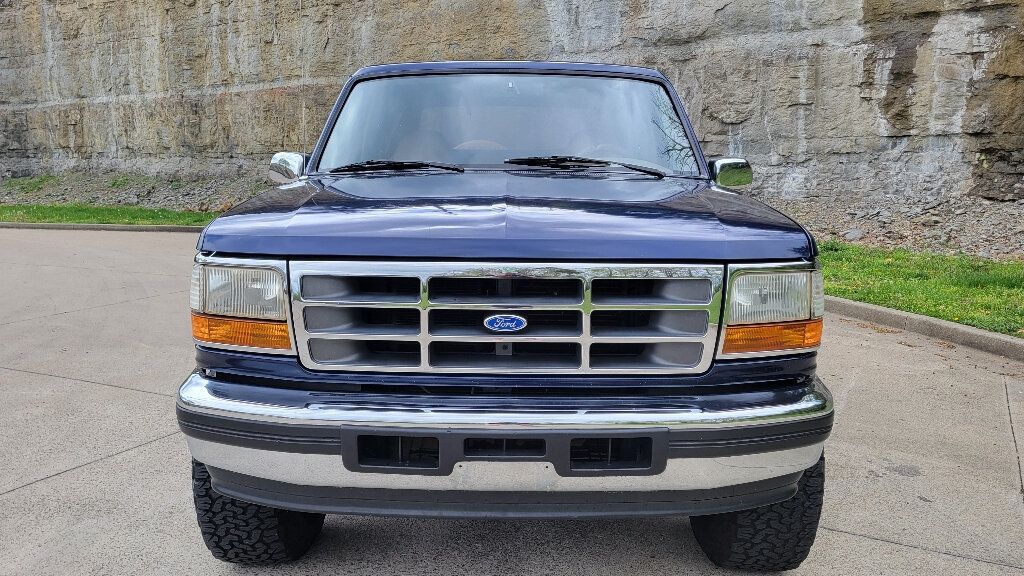 1995 Ford Bronco BEAUTIFUL OLD BRONCO!! - 22393651 - 4