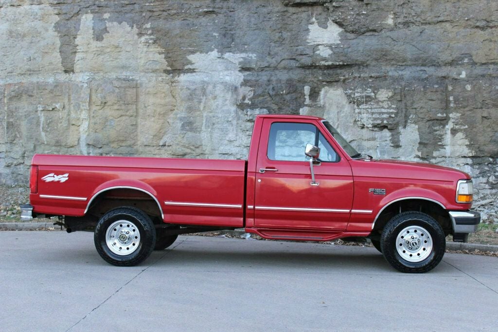 1995 Ford F-150 Reg Cab 133.0" WB 4WD - 22760978 - 1