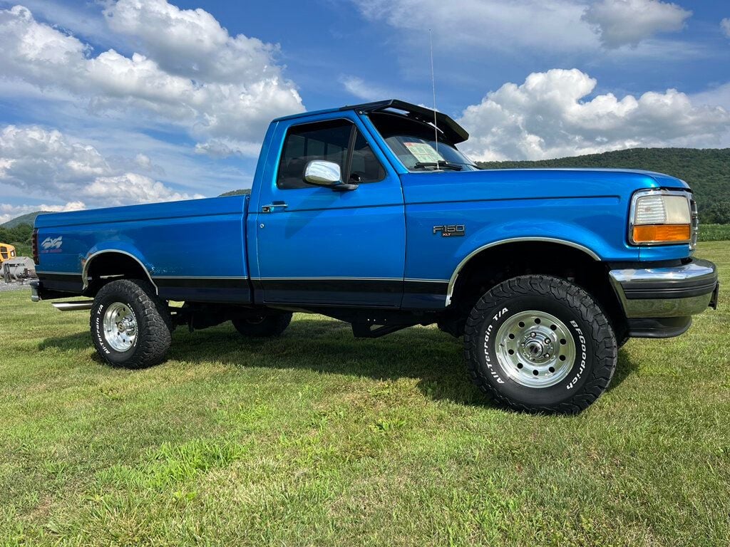 1995 Ford F-150 XLT Off-Road 4x4 8 Foot Bed - 22522425 - 0