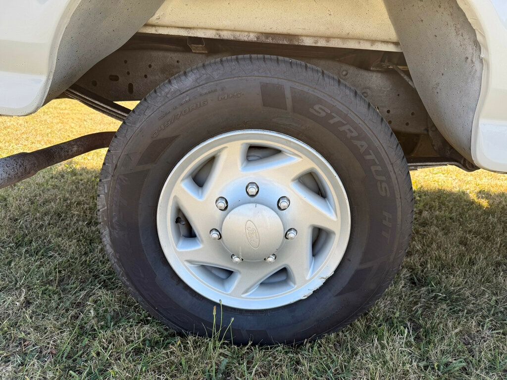 1995 Ford F-250 Base Trim - 22905901 - 9