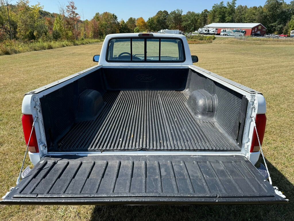 1995 Ford F-250 photo 13