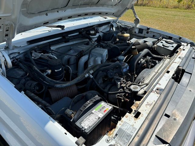 1995 Ford F-250 Base Trim - 22905901 - 37