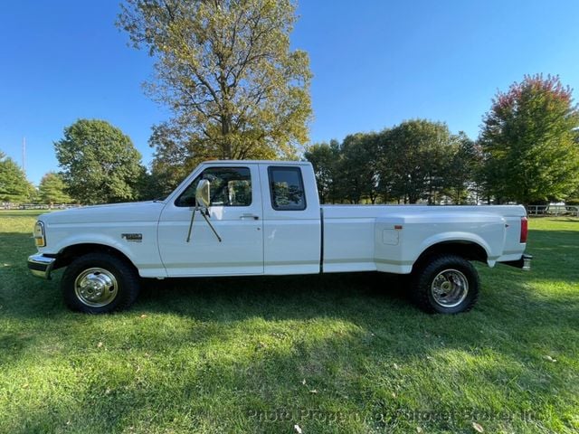 1995 Ford F-350 Supercab 155.0" WB DRW - 22629092 - 0