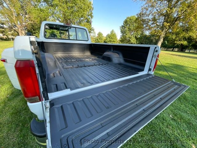 1995 Ford F-350 Supercab 155.0" WB DRW - 22629092 - 9