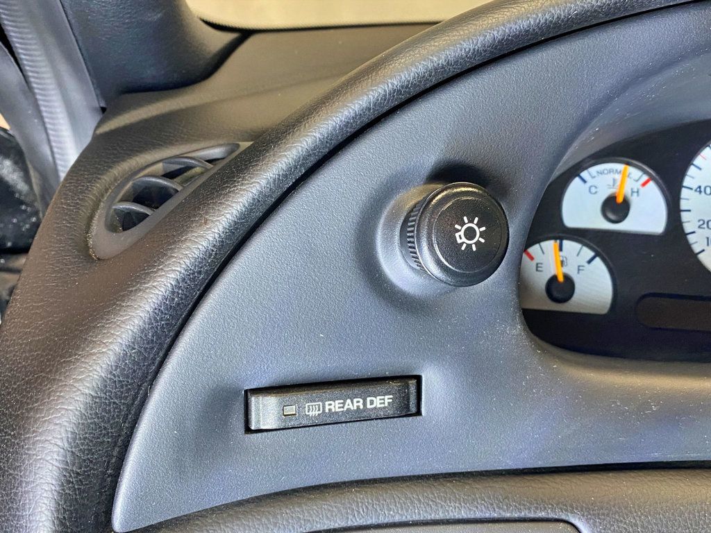 1995 Ford Mustang SVT Cobra! - 23009773 - 24