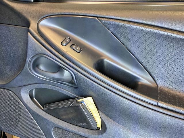 1995 Ford Mustang SVT Cobra! - 23009773 - 35