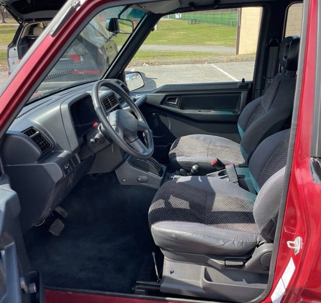 1995 Geo Tracker LSI only 1 owner - 23006502 - 1