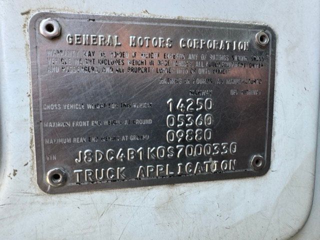 1995 GMC 4000 12 FOOT SOLID DUMP TRUCK 3 SECTION TAILGATE WILL GET THE JOB DONE WITH EASE - 22604266 - 19