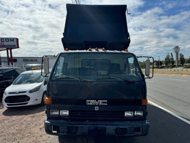 1995 GMC 4000 12 FOOT SOLID DUMP TRUCK 3 SECTION TAILGATE WILL GET THE JOB DONE WITH EASE - 22604266 - 2