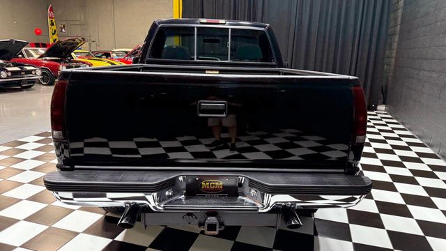 1995 GMC Sierra 1500 SLE 2dr K1500 4WD Standard Cab SB - 22927969 - 9