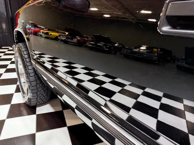 1995 GMC Sierra 1500 SLE 2dr K1500 4WD Standard Cab SB - 22927969 - 40