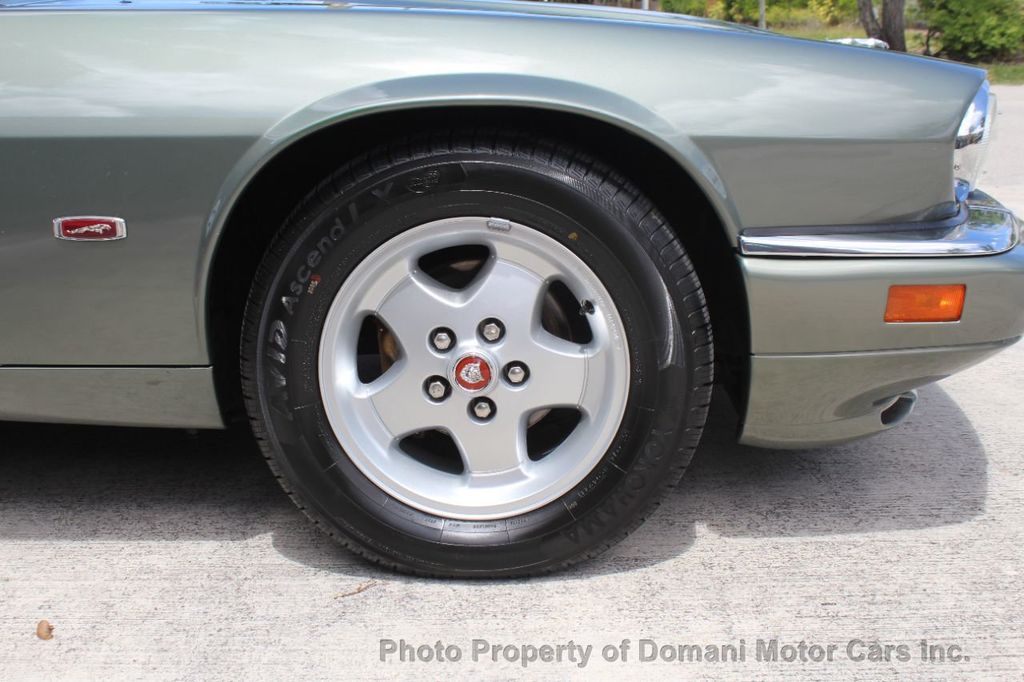 1995 Jaguar XJS photo 19